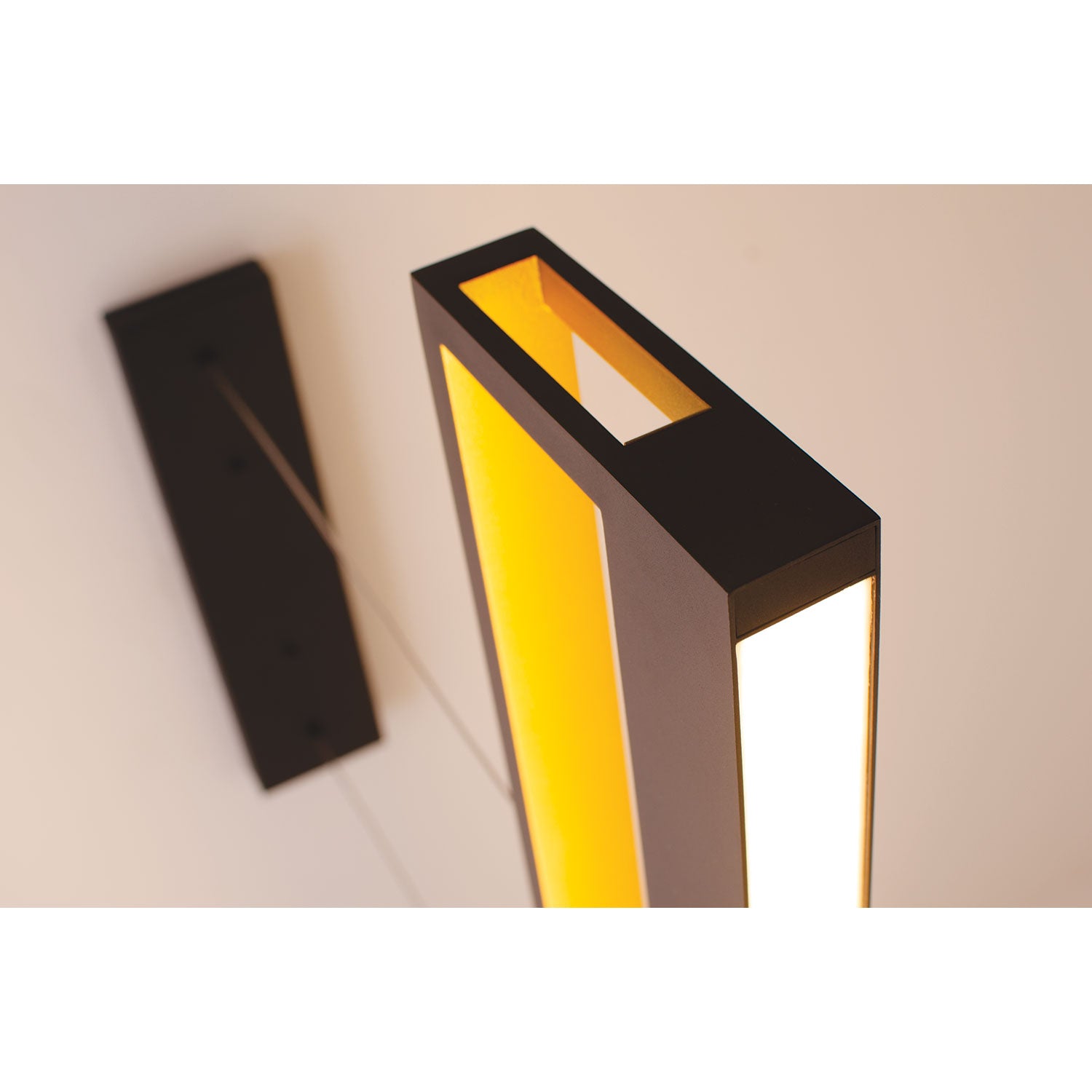 Echo 48'' LED Pendant